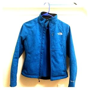 Light shell North Face jacket
